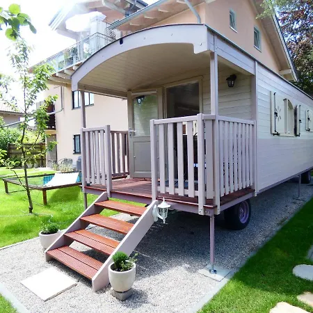 Ferienwohnung Im Tinyhouse Apartament Rosenheim