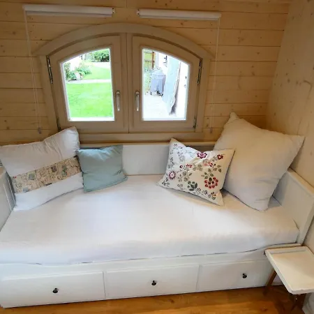 Apartment Ferienwohnung Im Tinyhouse Rosenheim